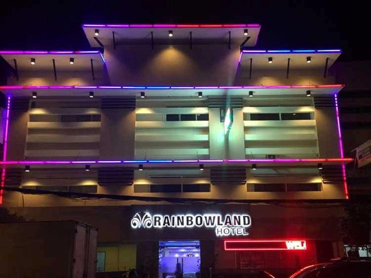 Rainbowland Hotel Олонгапо Екстериор снимка