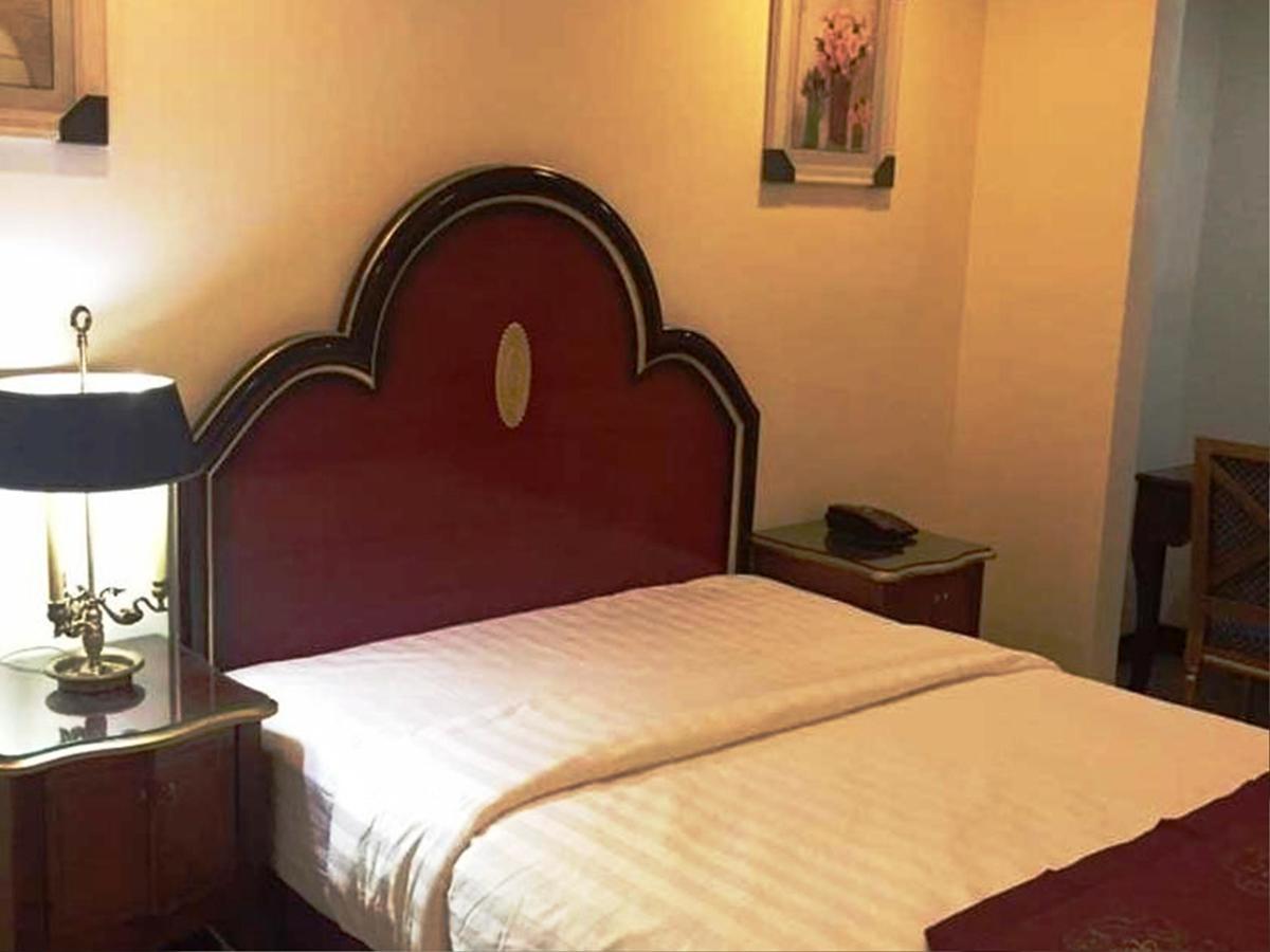 Rainbowland Hotel Олонгапо Екстериор снимка