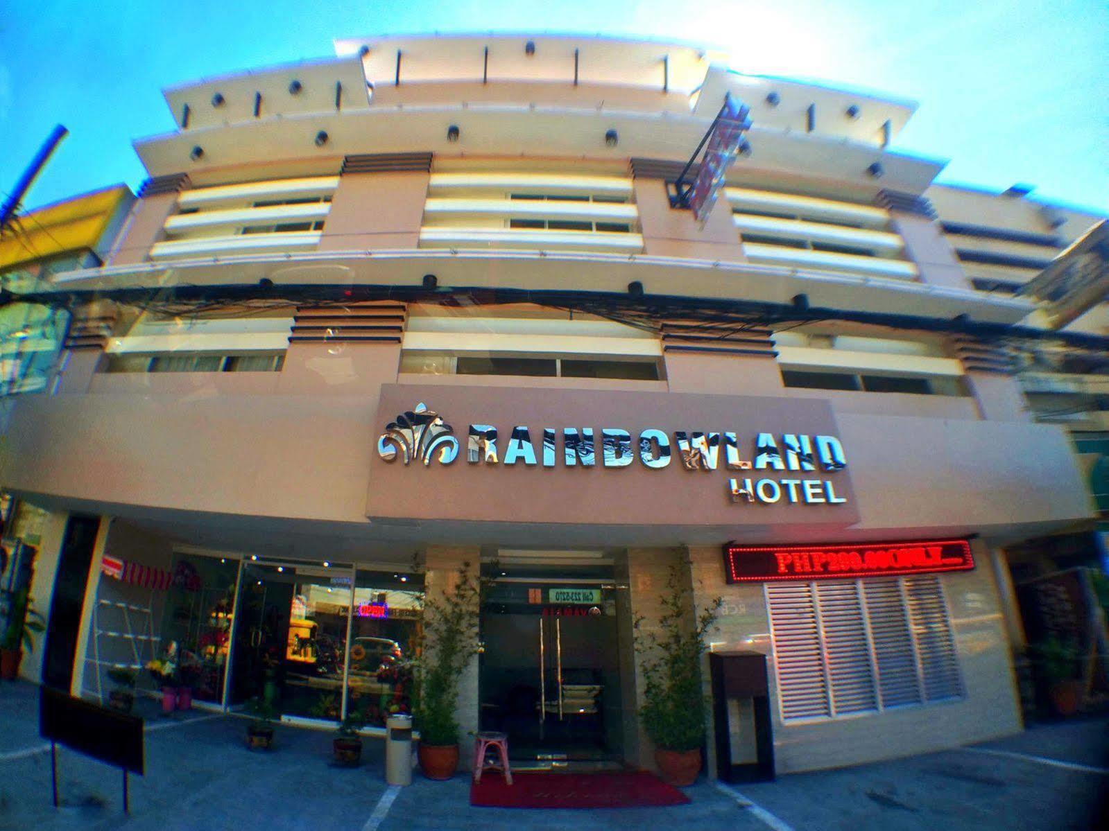 Rainbowland Hotel Олонгапо Екстериор снимка